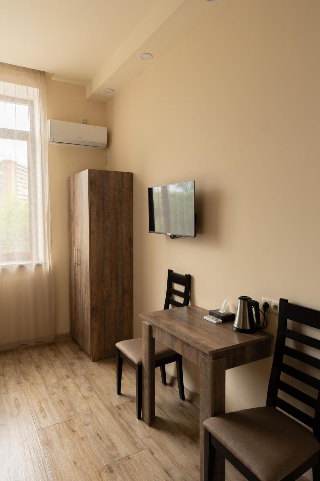 Glendale Boutique Hotel Єреван Екстер'єр фото